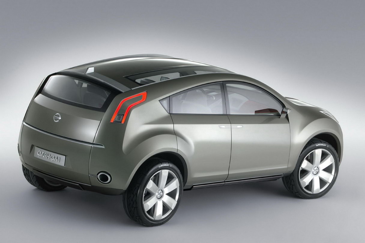 Nissan Qashai 2004 002.jpg